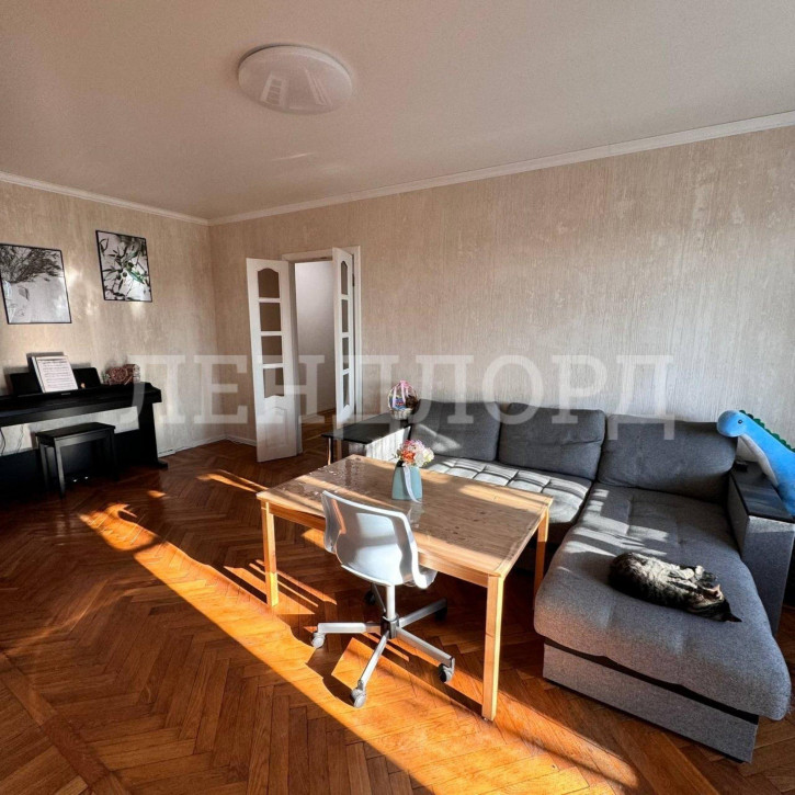3-комн квартира переулок Журавлёва, 150