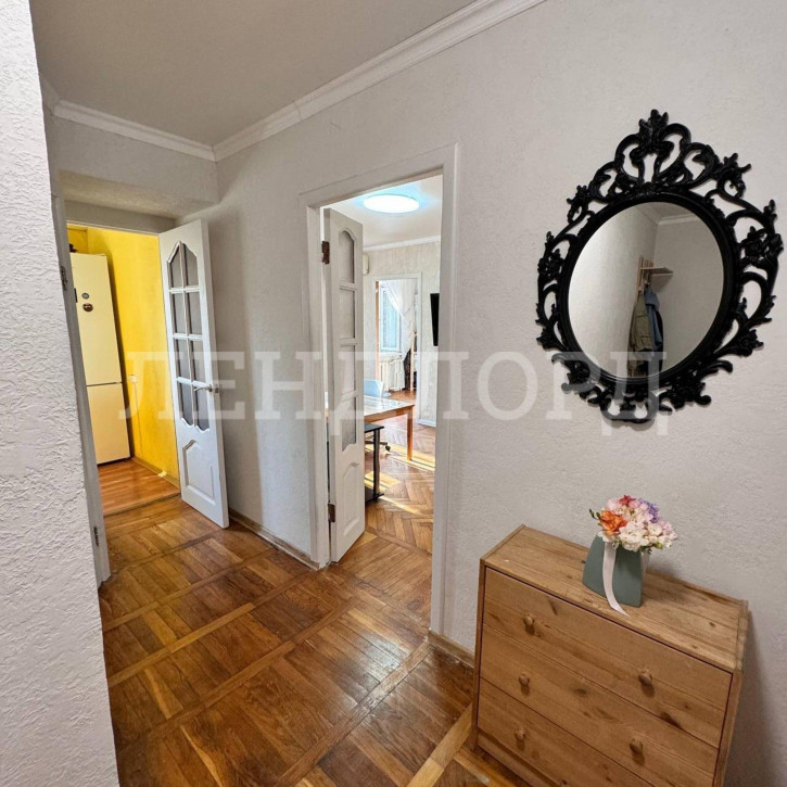 3-комн квартира переулок Журавлёва, 150
