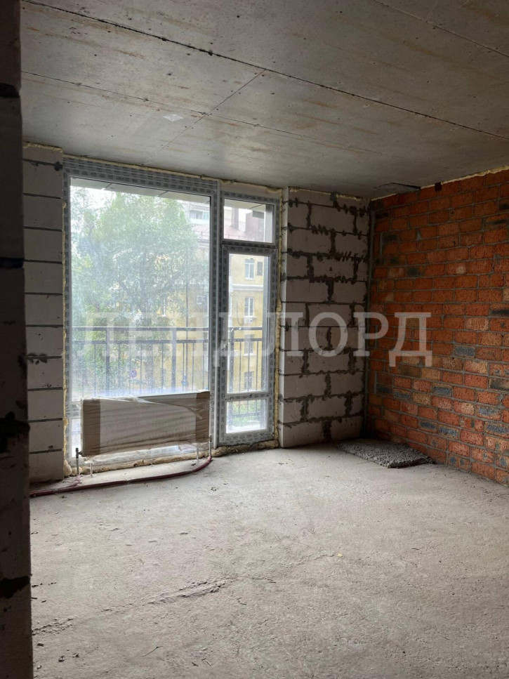 3-комн квартира проспект Соколова, 68/118Вс1