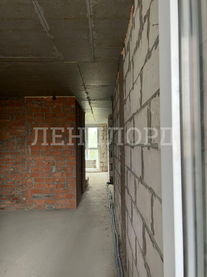 3-комн квартира проспект Соколова, 68/118Вс1