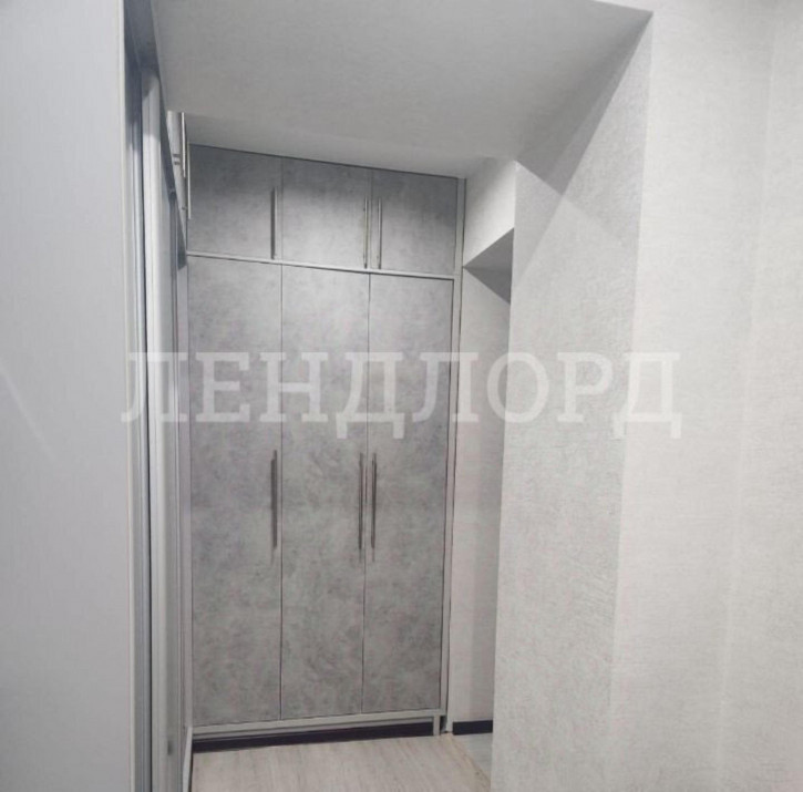 3-комн квартира проспект Королёва, 6/7
