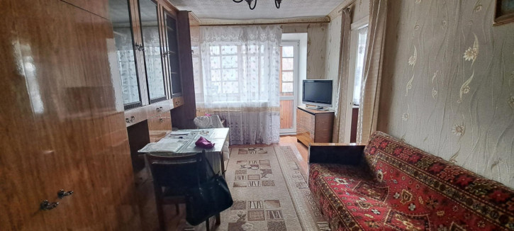 2-комн квартира б-р Победы, 8