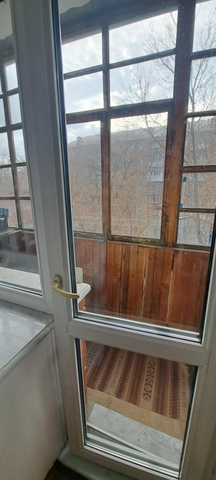 2-комн квартира б-р Победы, 8