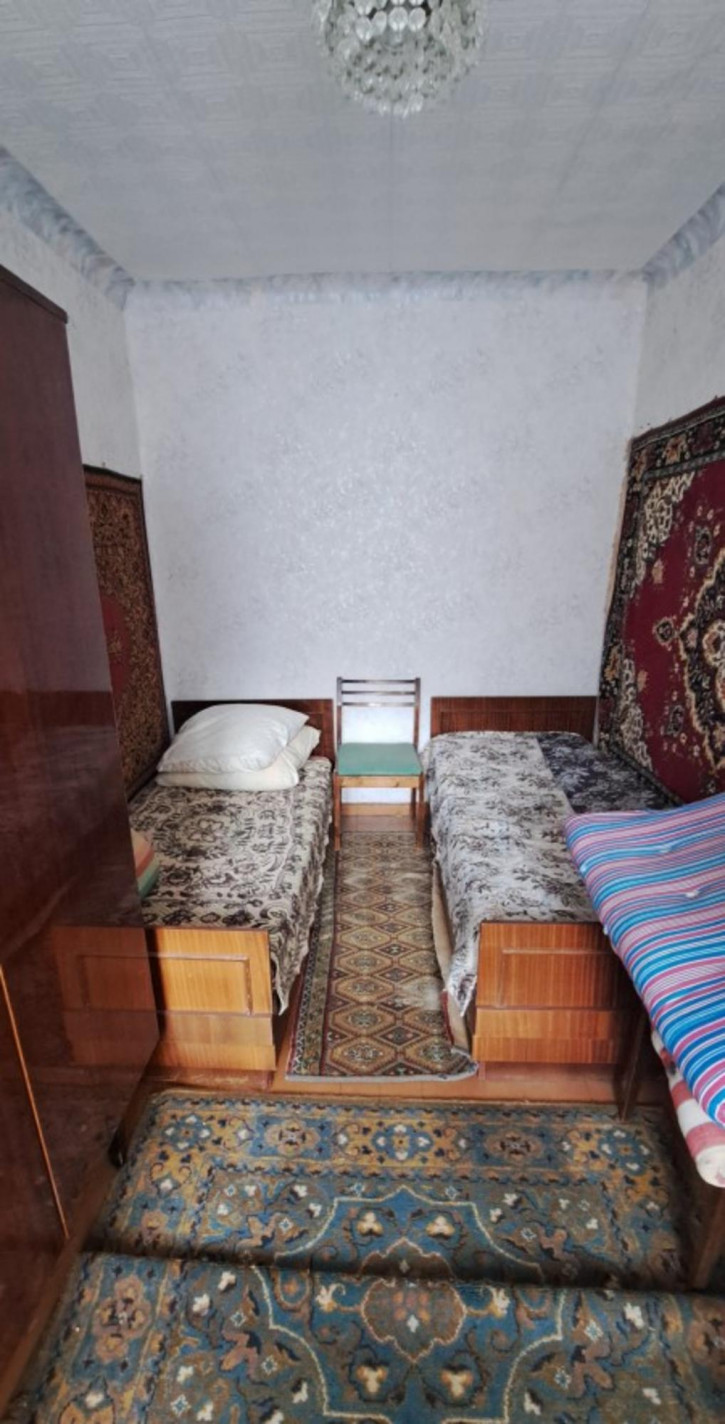 2-комн квартира б-р Победы, 8