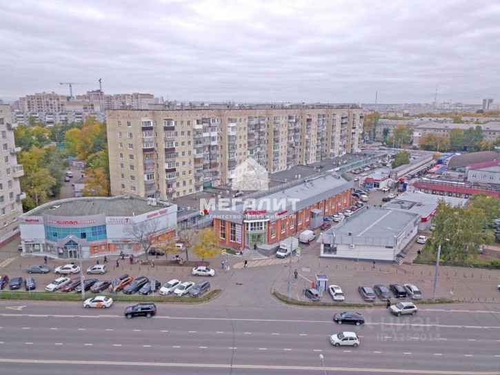 Отдельное здание улица Декабристов, 131Е,  д. 131Е