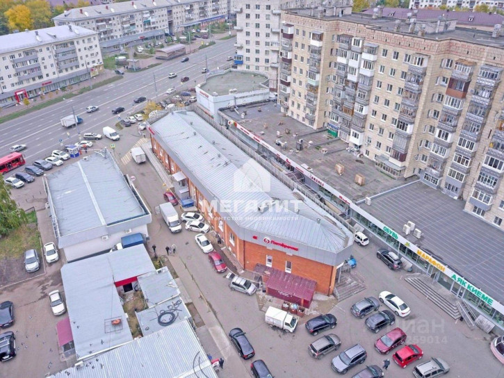 Отдельное здание улица Декабристов, 131Е,  д. 131Е