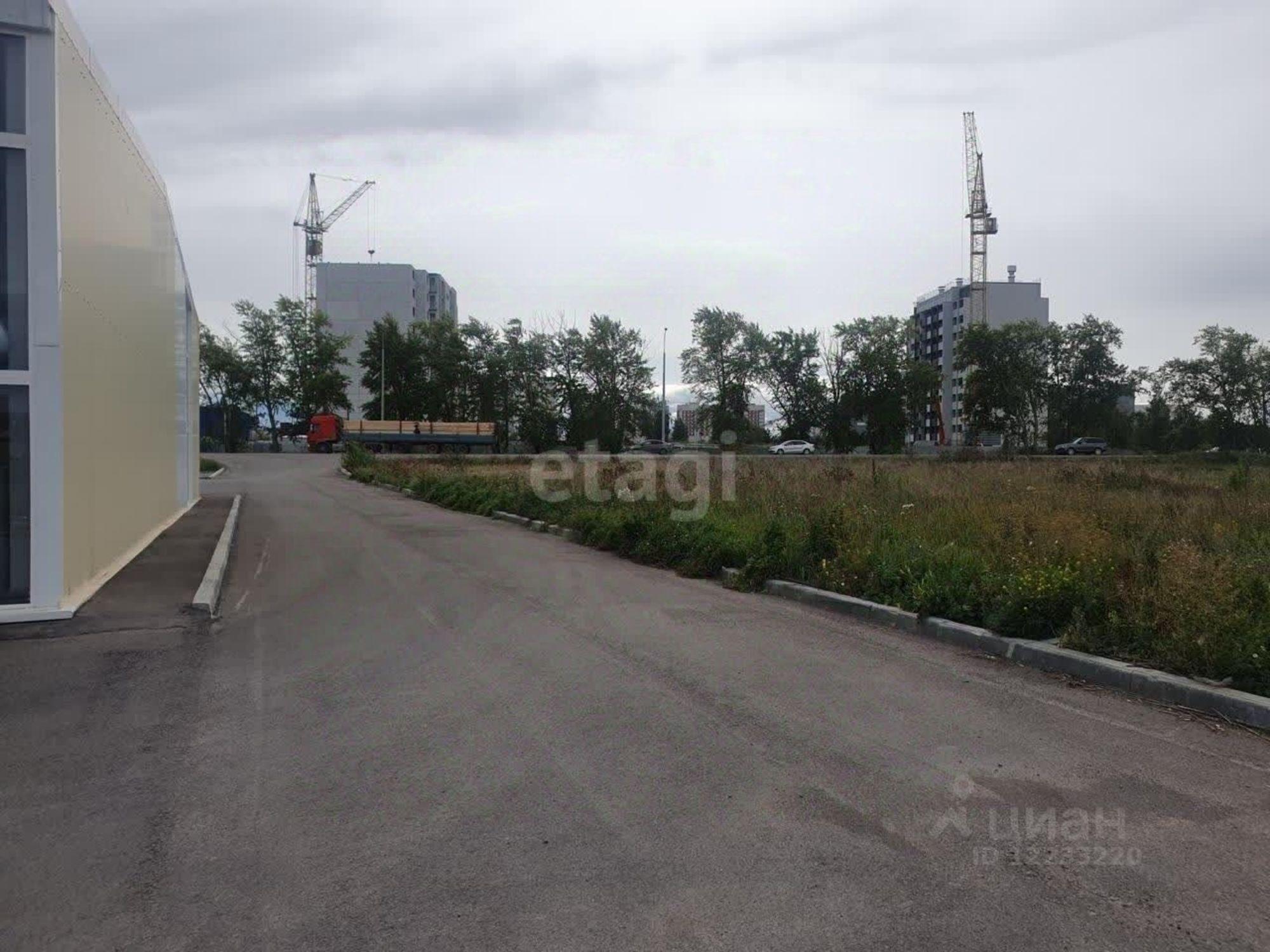 Купить торговое помещение за 44 952 000 рублей на Рыбниковский тракт