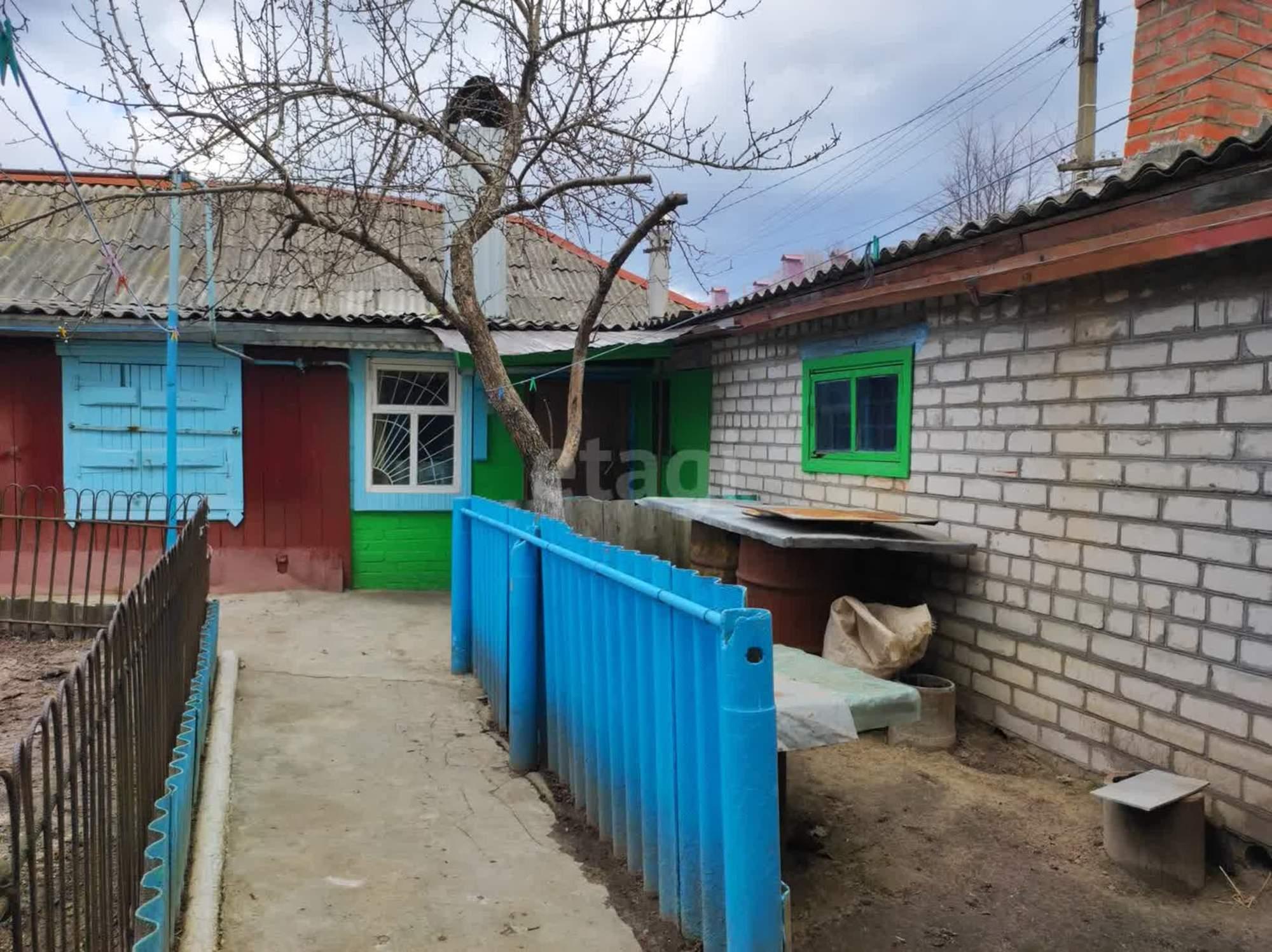 Купить дачу, дом, коттедж за 1 300 000 рублей на Октябрьская улица