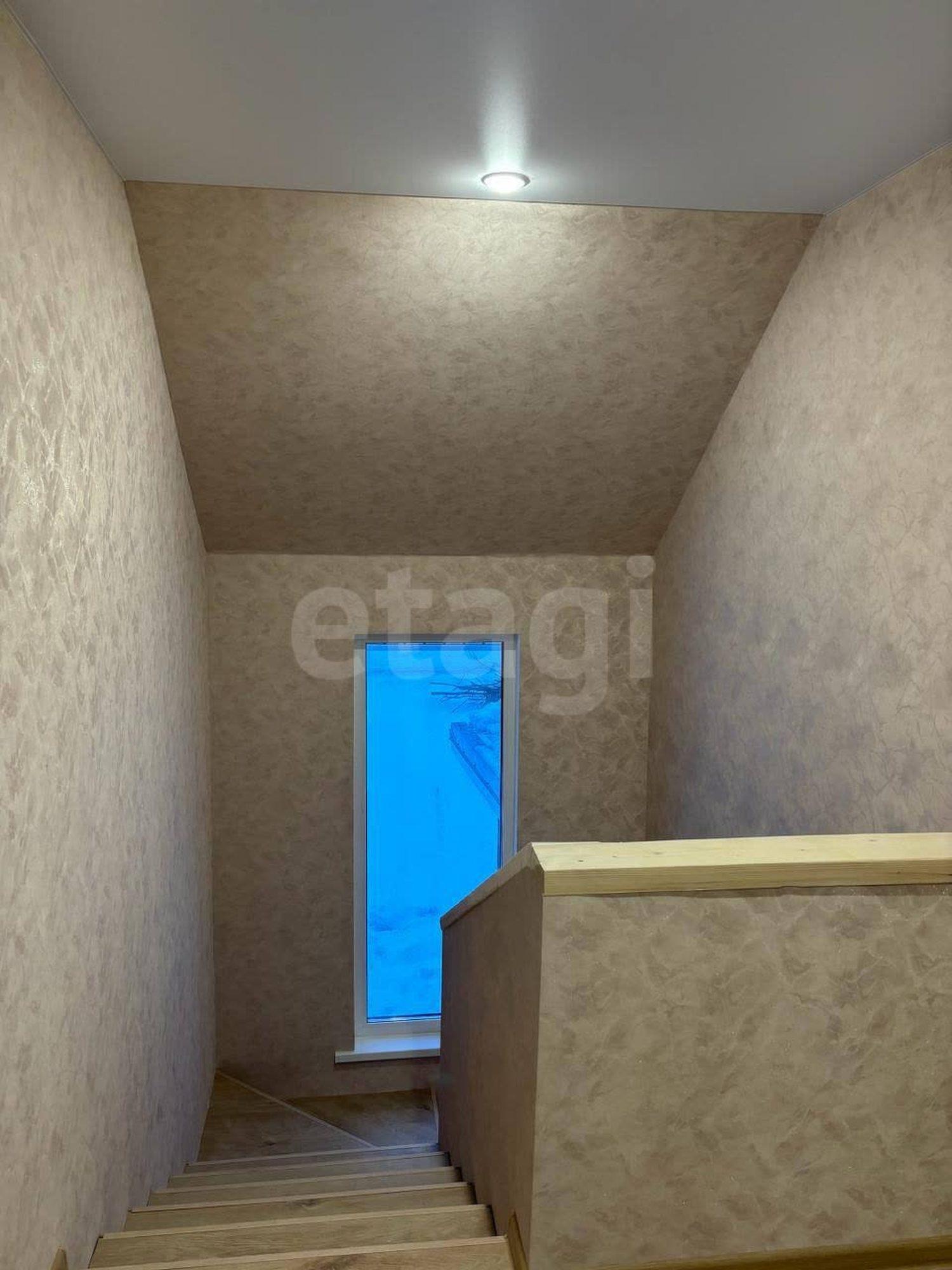 Купить дачу, дом, коттедж за 7 690 000 рублей на Малый переулок, 2