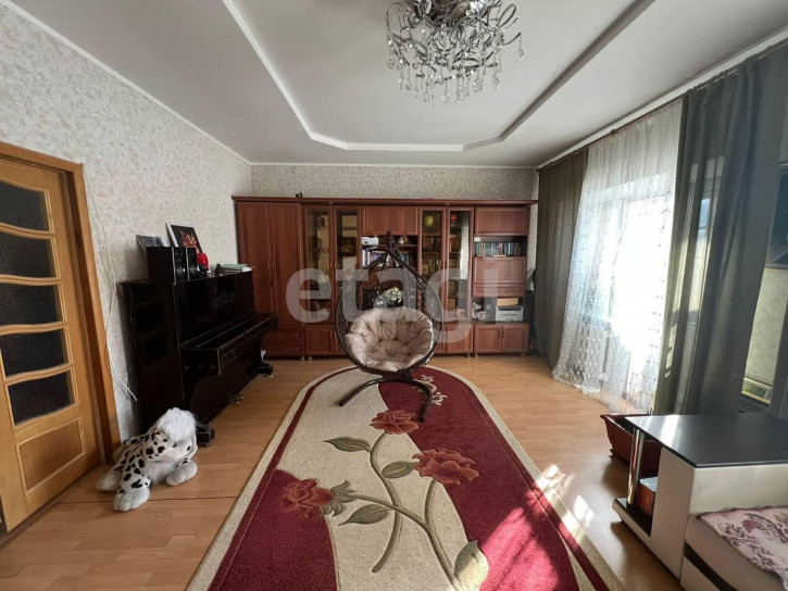 3-комн квартира Бежицкая улица