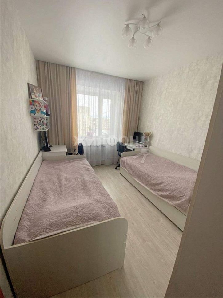 2-комн квартира 13-й микрорайон, д.12