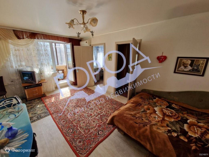 3-комн квартира Менделеева ул, 6