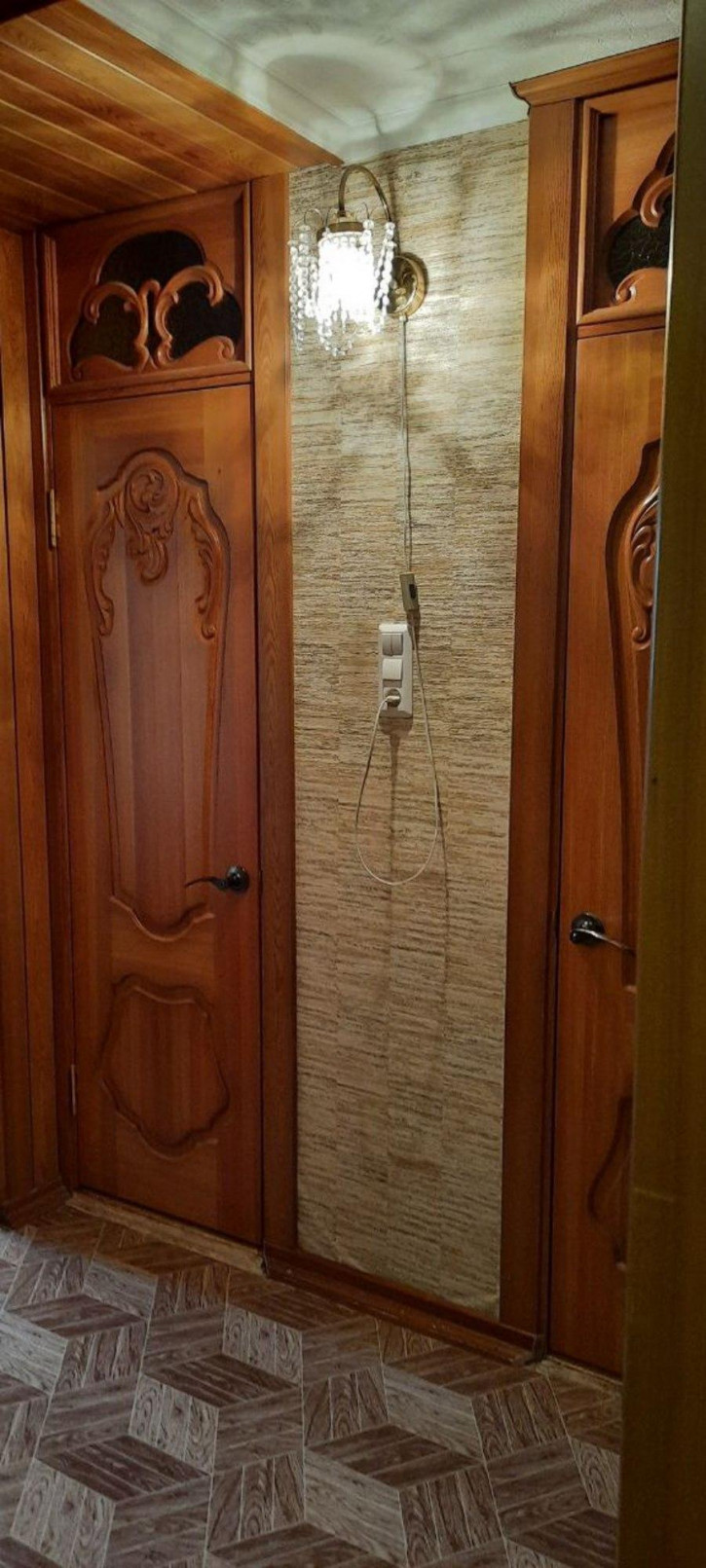 3-комн квартира Дружбы Народов пр-кт, 30