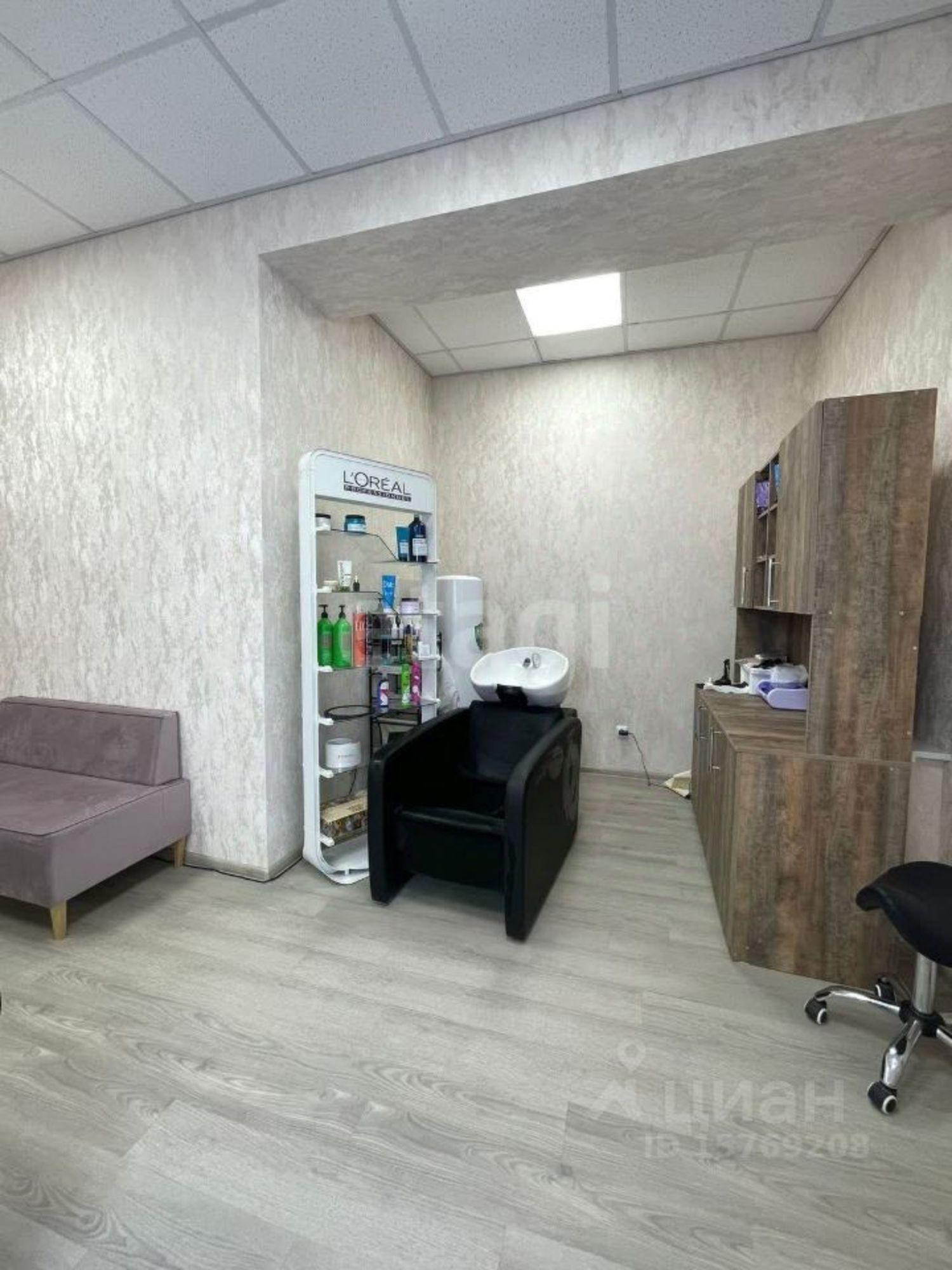 Сдать офис, помещение под офис за 17 501 рублей на улица Кирова, 45