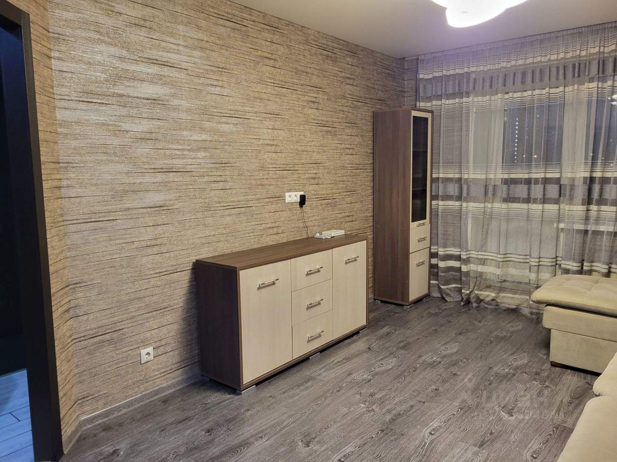 Сдать квартиру за 23 100 рублей на улица Крылова, 112
