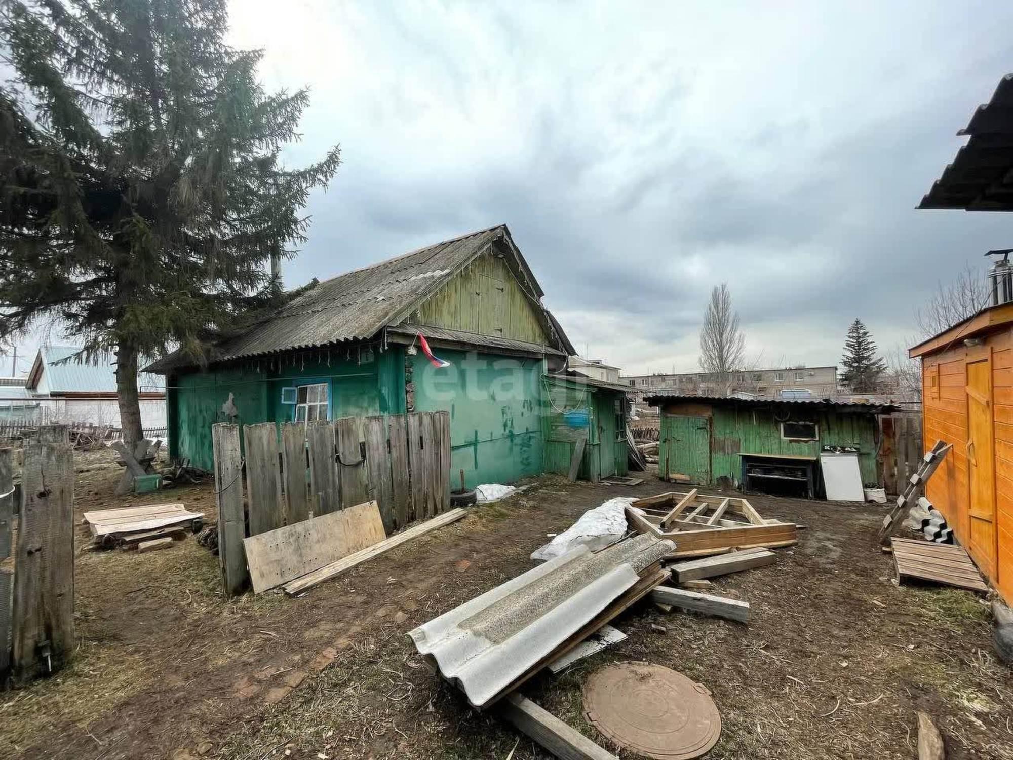 Купить дачу, дом, коттедж за 2 550 000 рублей на Больничная, 6