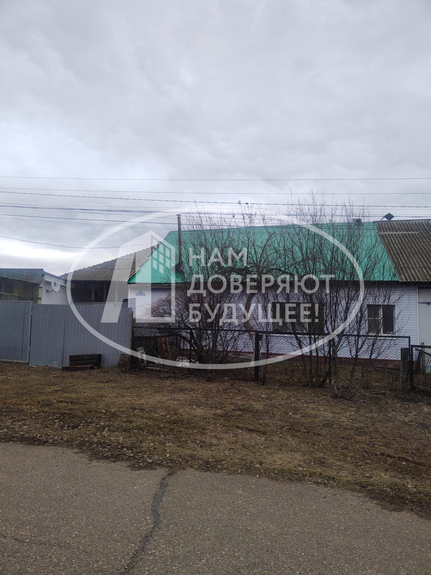 Купить дачу, дом, коттедж за 5 000 000 рублей на Молодёжная улица, 8