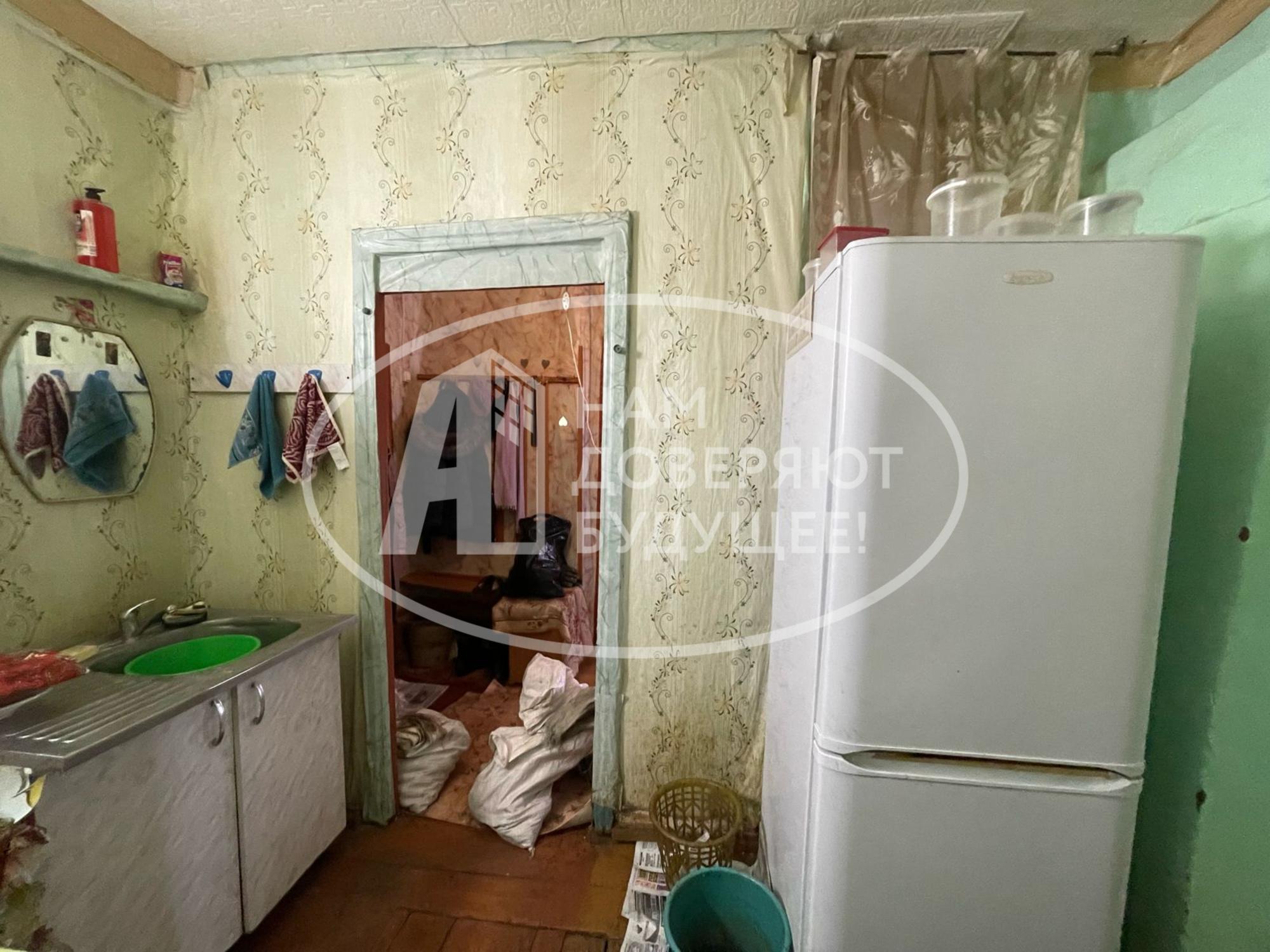 Купить дачу, дом, коттедж за 3 000 000 рублей на Октябрьская улица, 4