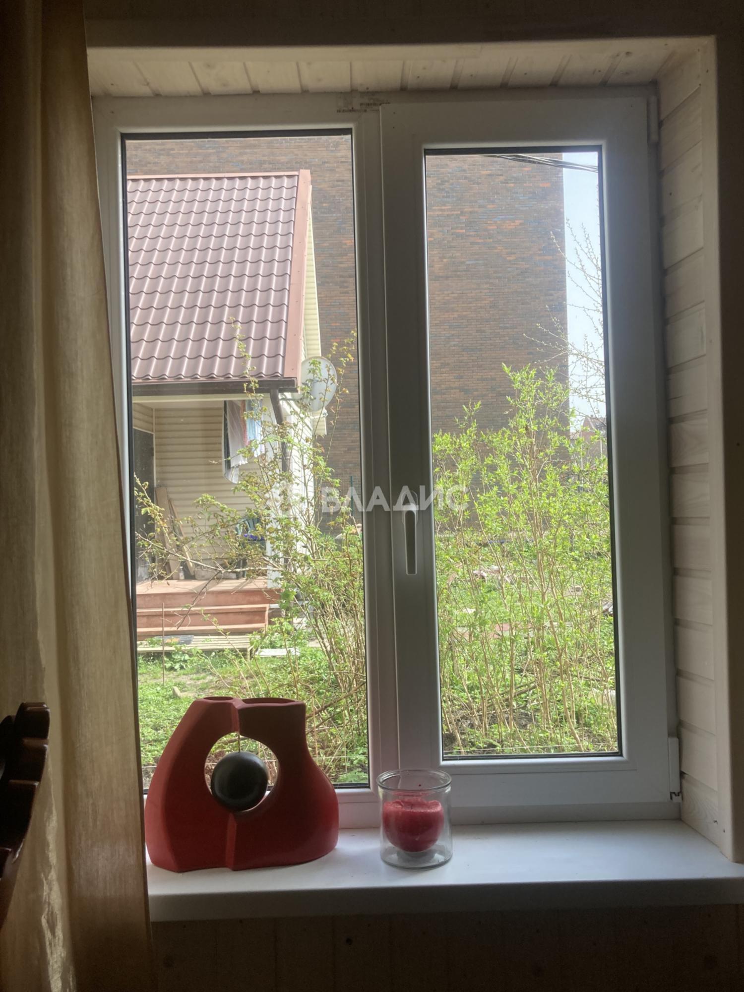 Купить дачу, дом, коттедж за 23 500 000 рублей на Южная улица, 17