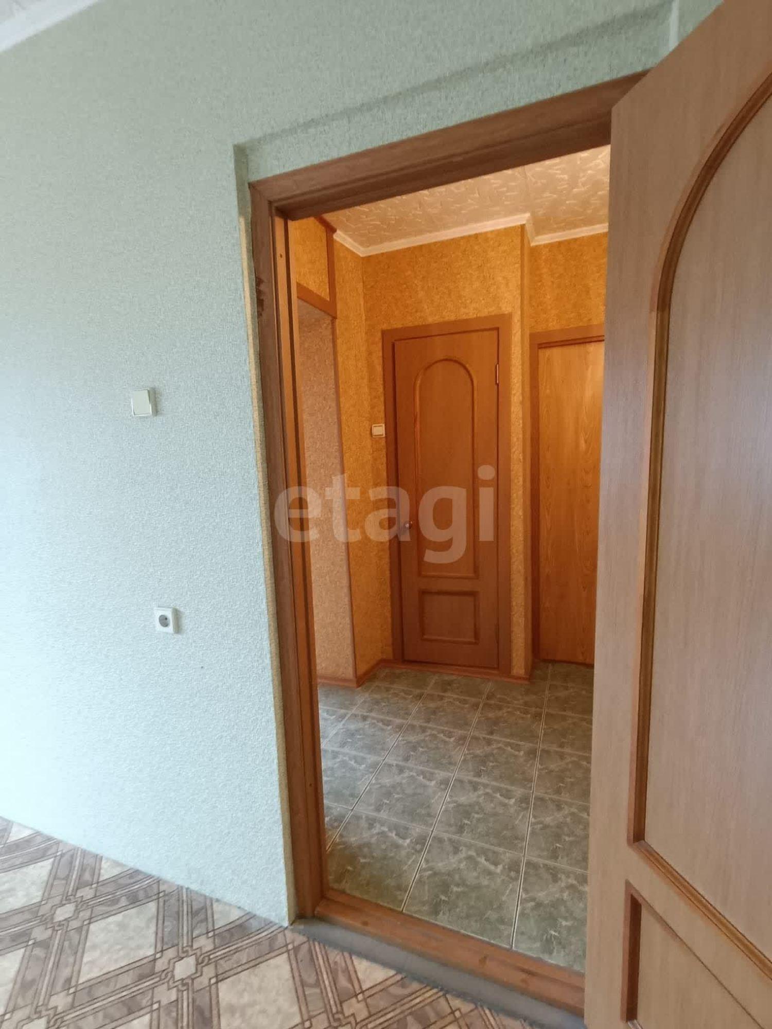 Купить квартиру за 3 880 000 рублей на Дмитриева, 2/1