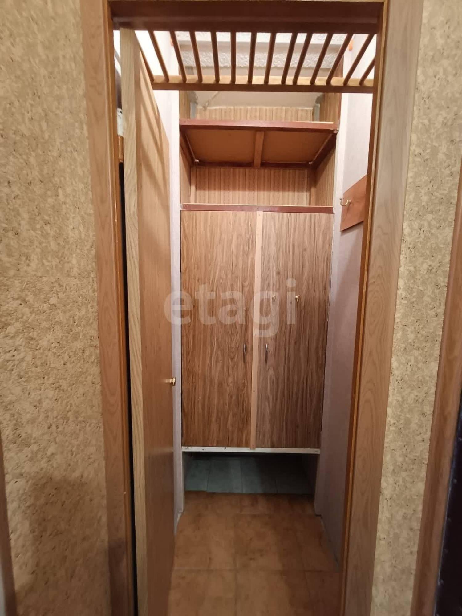 Купить квартиру за 3 880 000 рублей на Дмитриева, 2/1