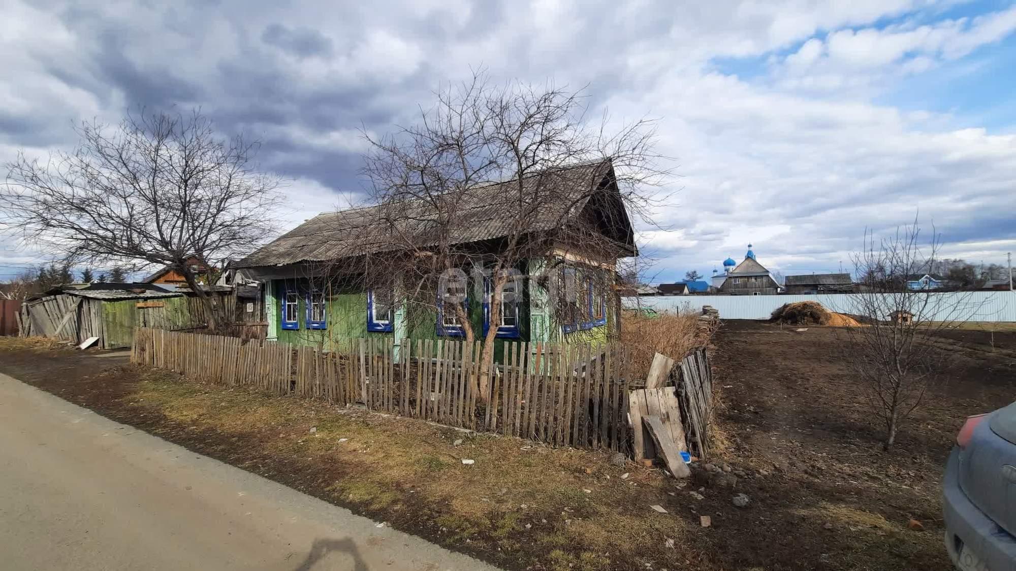 Купить дачу, дом, коттедж за 2 500 000 рублей на 1-й Трактовый пер., 4