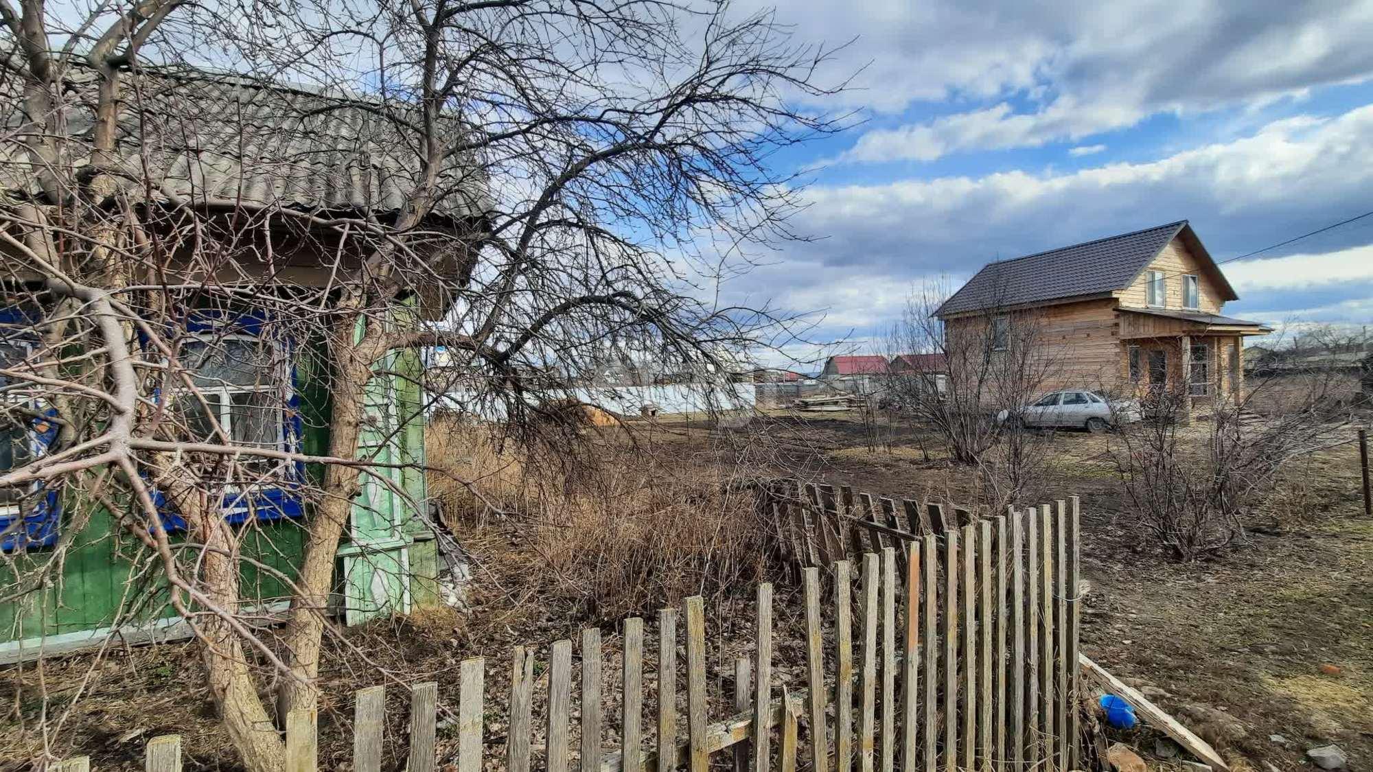 Купить дачу, дом, коттедж за 2 500 000 рублей на 1-й Трактовый пер., 4