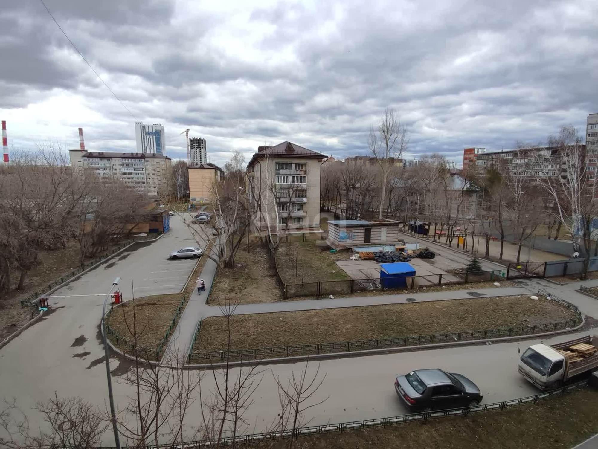 Купить квартиру за 2 490 000 рублей на Мельникайте, 67
