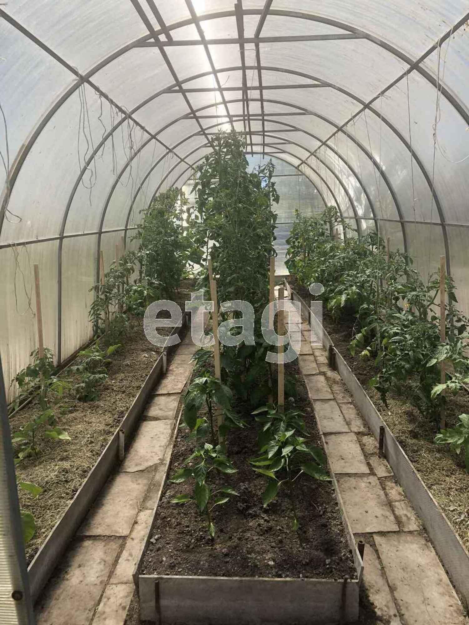 Купить дачу, дом, коттедж за 15 700 000 рублей на Черемуховая, 8а