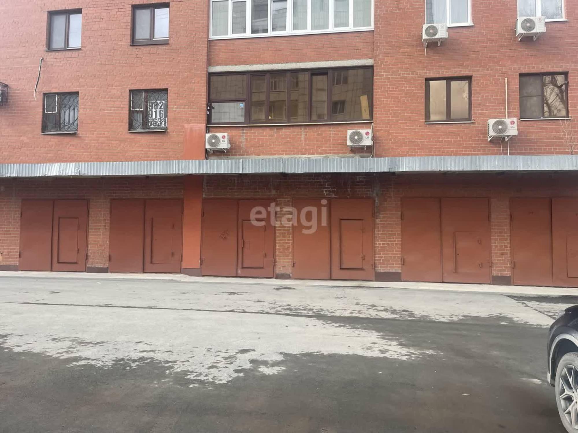 Купить гараж, место в паркинге за 2 000 000 рублей на Малыгина 56