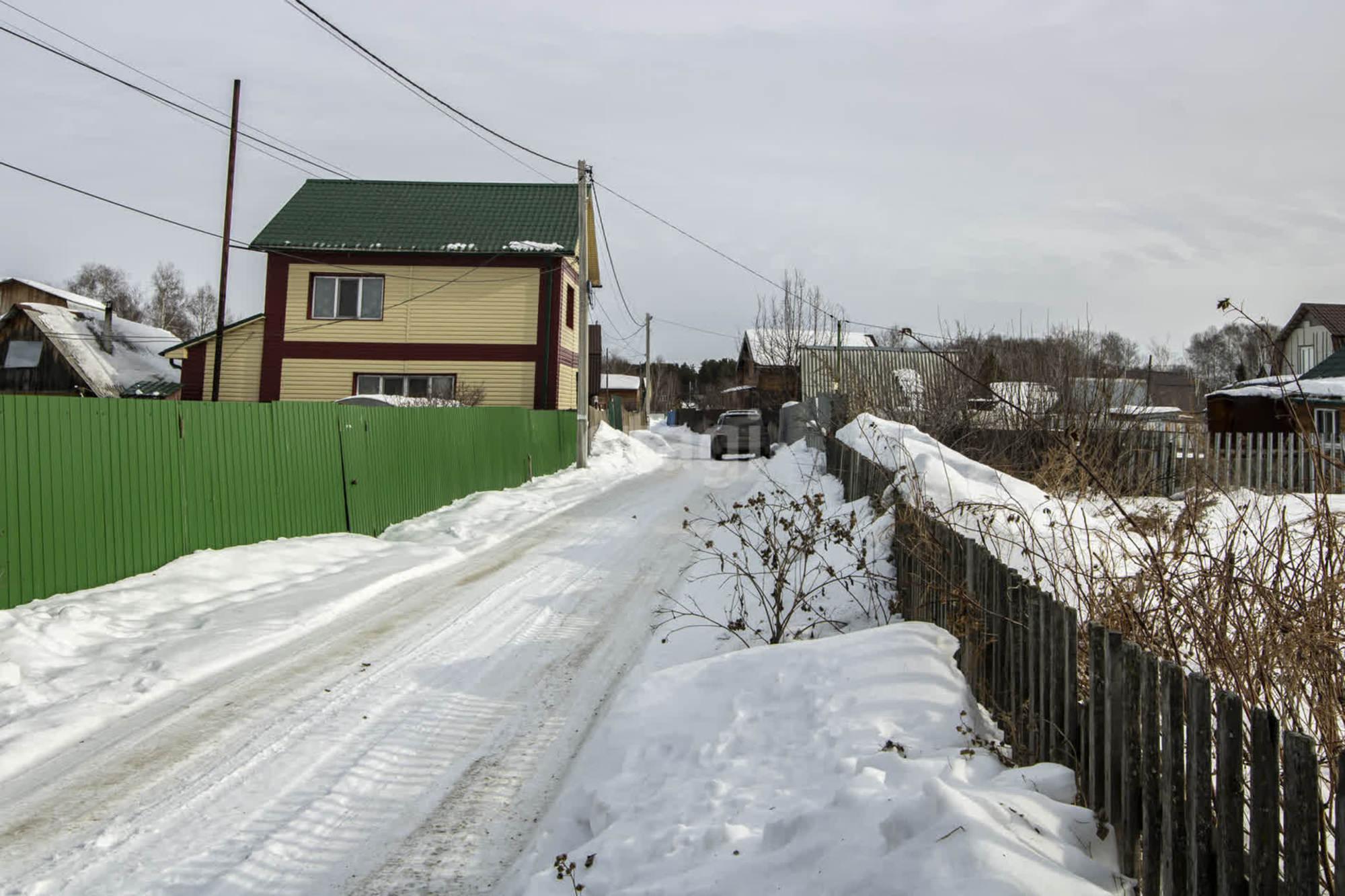 Купить дачу, дом, коттедж за 1 900 000 рублей на Цветочная,