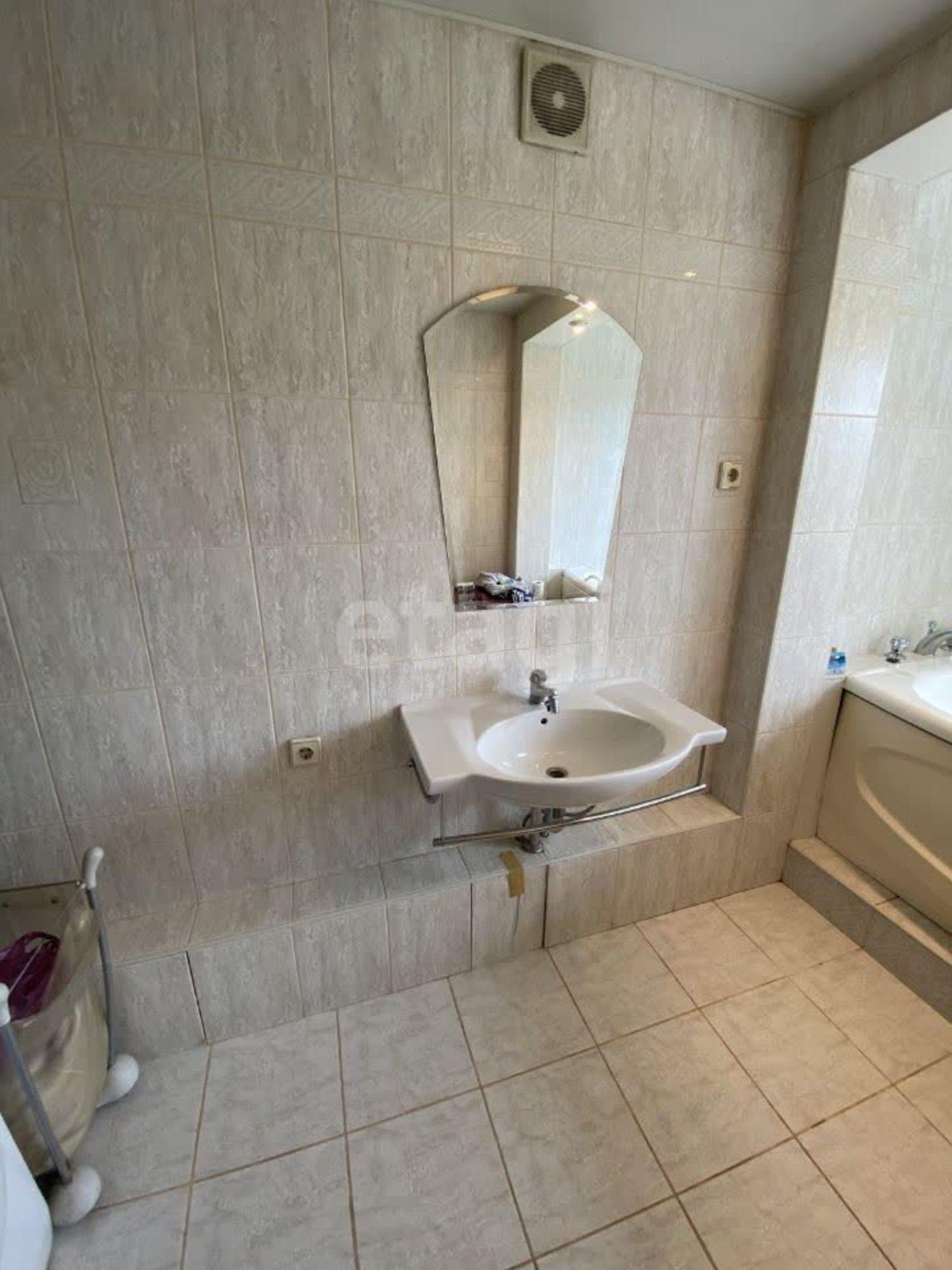 Купить квартиру за 10 150 000 рублей на Красных командиров, 32