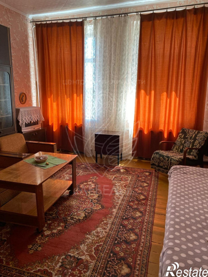2-комн квартира Луначарского улица,24