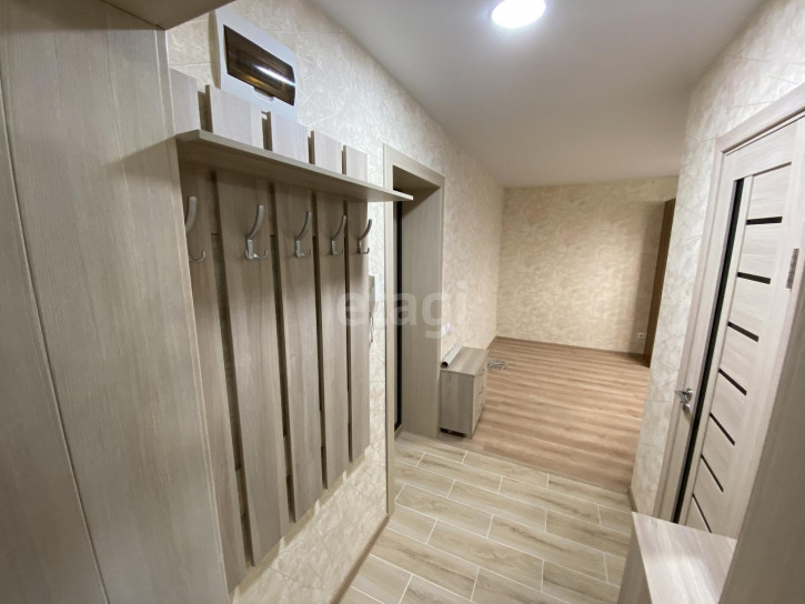 2-комн квартира Козуева, 66