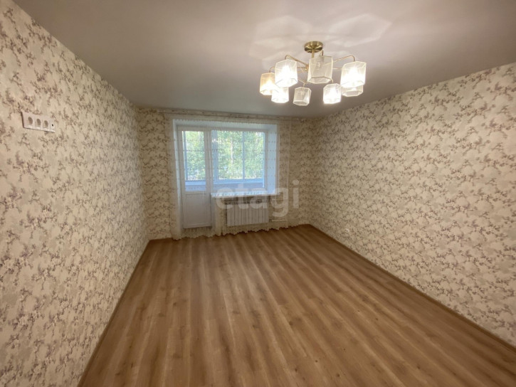 2-комн квартира Козуева, 66