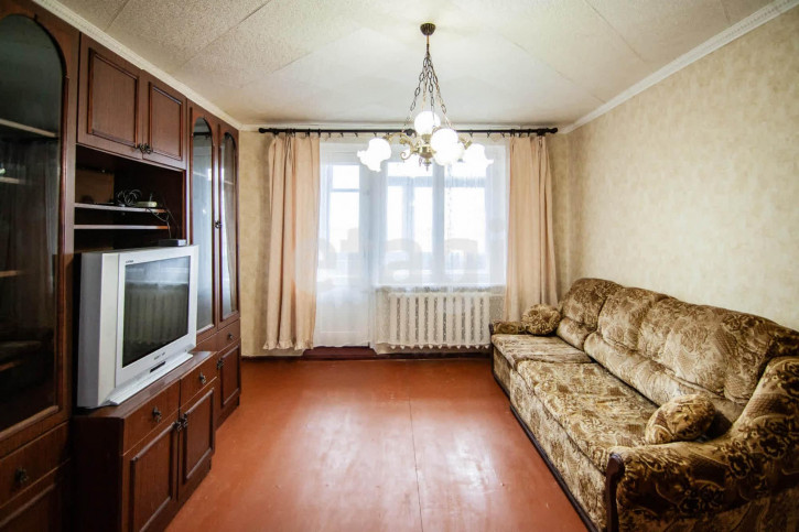 4-комн квартира Строителей, 8