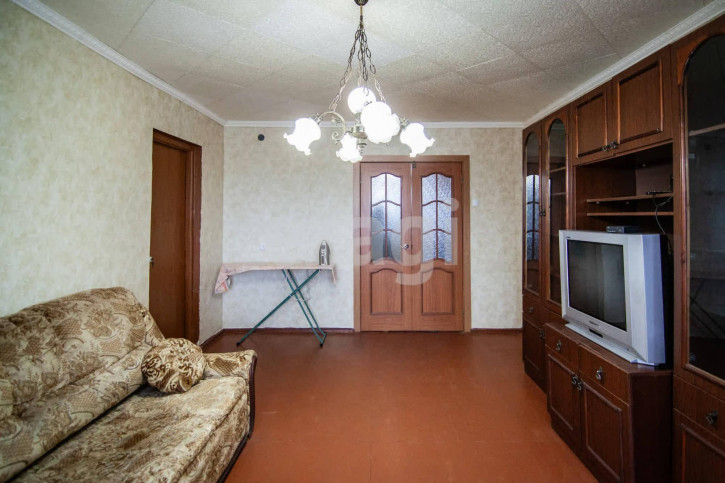 4-комн квартира Строителей, 8