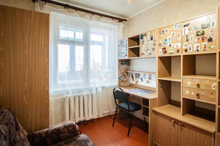 4-комн квартира Строителей, 8