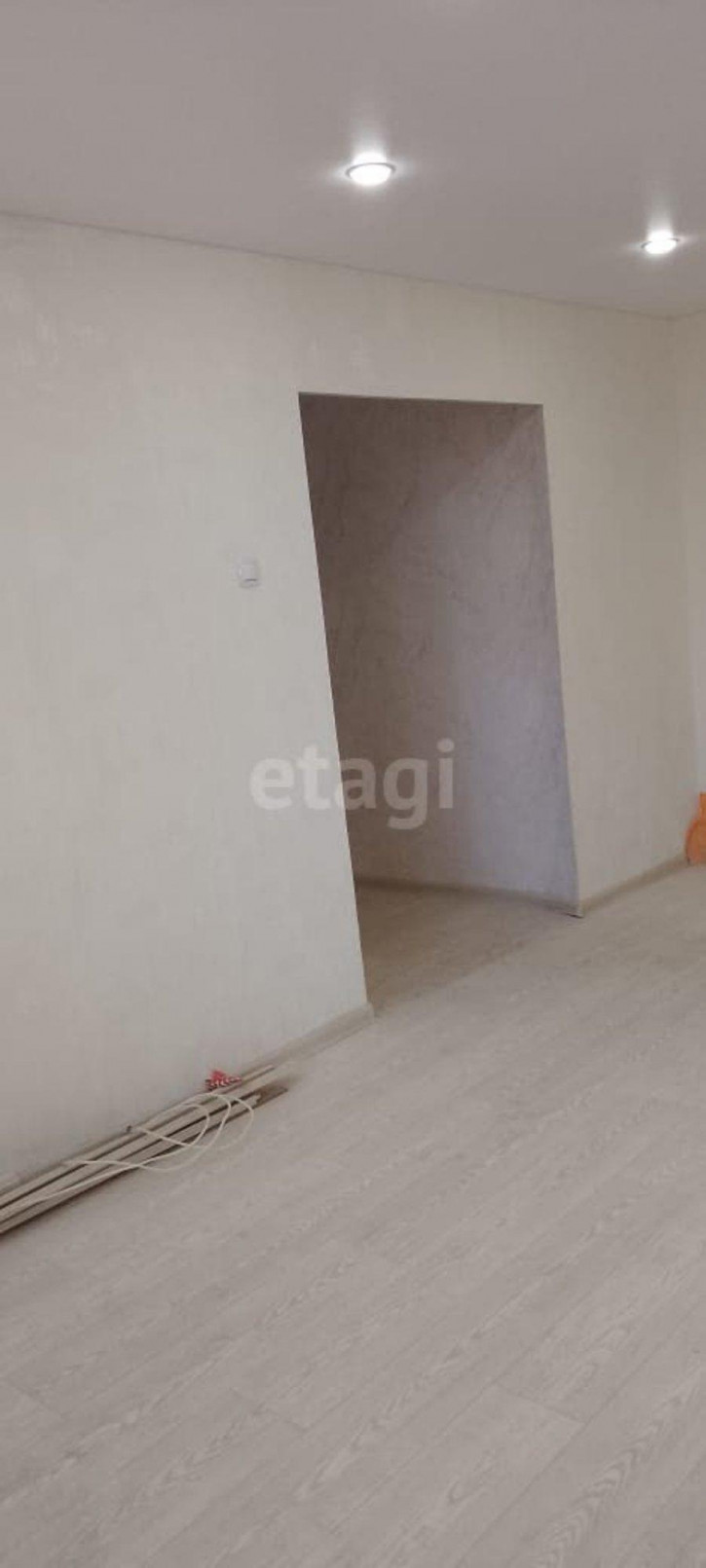 4-комн квартира Якиманиха мкр., 8