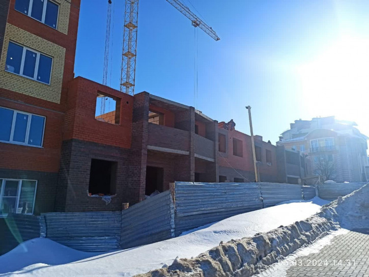 2-комн квартира в новом доме Стопани, 18