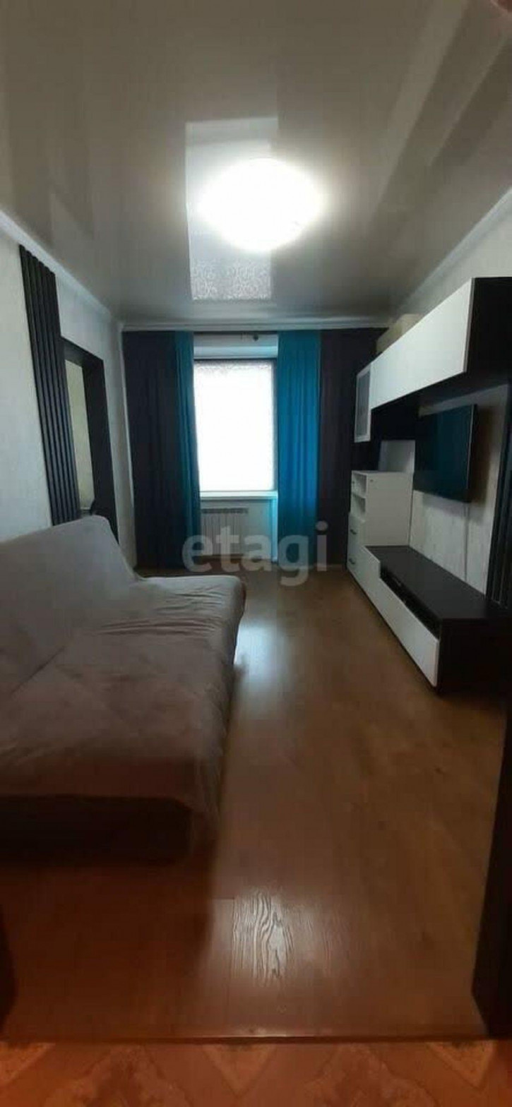 2-комн квартира Победы, 88