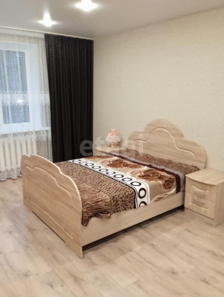 2-комн квартира Строителей, 33