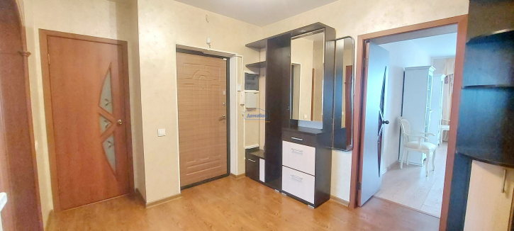 2-комн квартира Академическая ул., 10