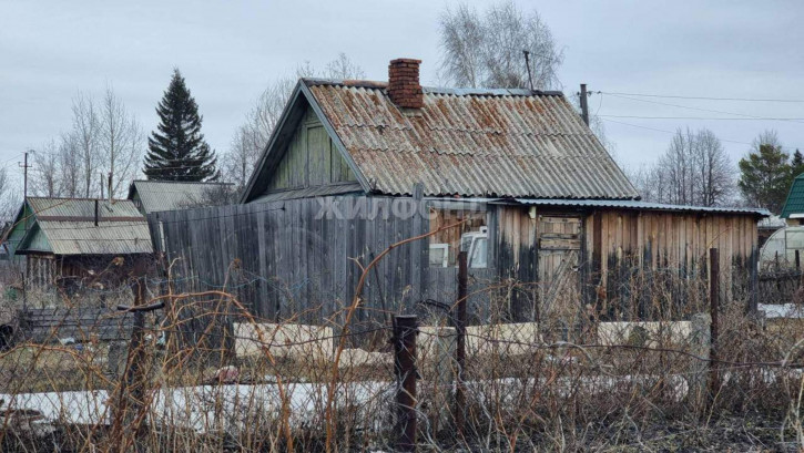 Коттедж/дом Швейник территория снт