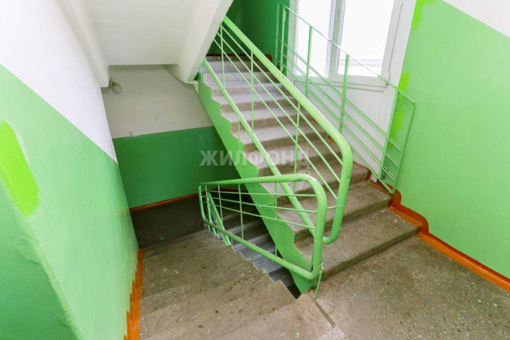 3-комн квартира Октябрьская улица, д.49