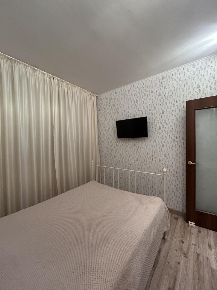 3-комн квартира улица Чкалова, 31