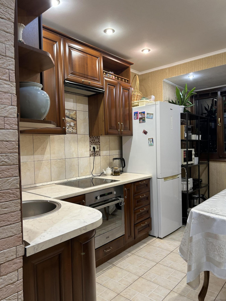 3-комн квартира улица Чкалова, 31
