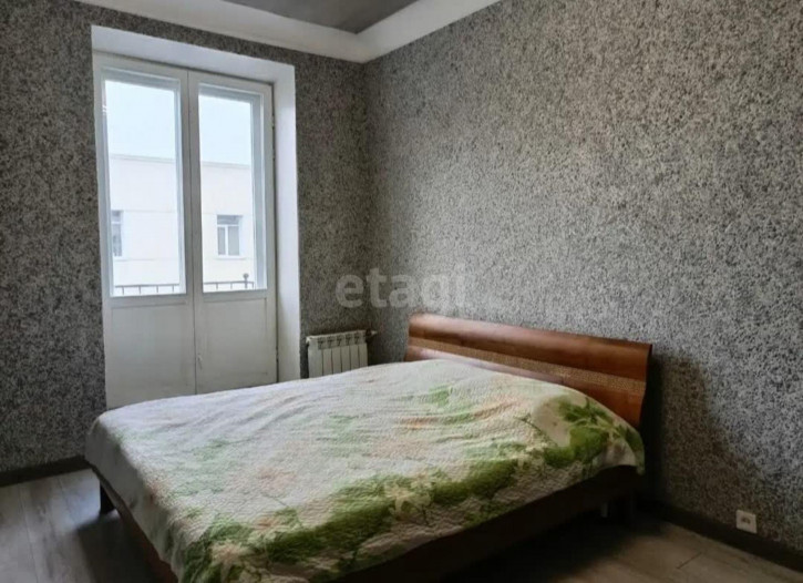 2-комн квартира Серова, 21