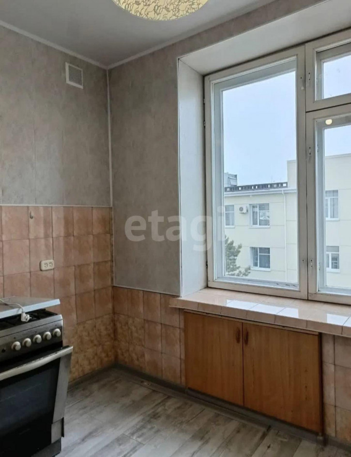 2-комн квартира Серова, 21