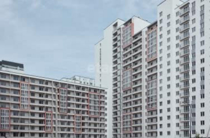 2-комн квартира Петра Ершова, 10